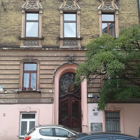 Art Krakkó