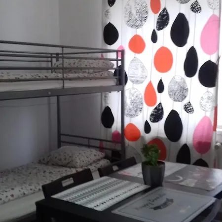 Art Hostel *