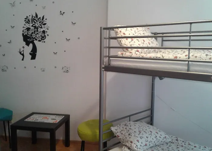 بيت شباب Art *