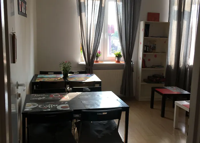 アート ホステル *